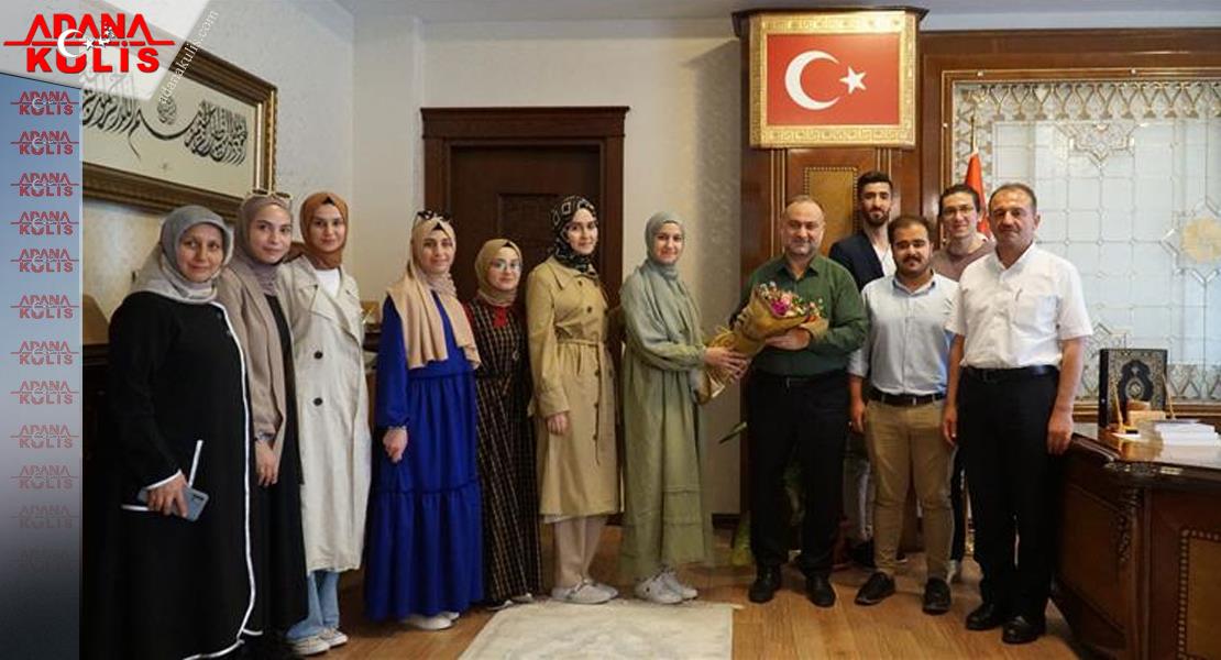 Umre ile Ödüllendirilen Gençlerden, Umre Dönüşünde Adana İl Müftüsü Taşcı'ya Ziyaret